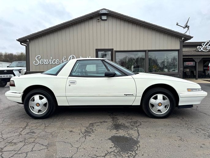 1990 Buick Reatta