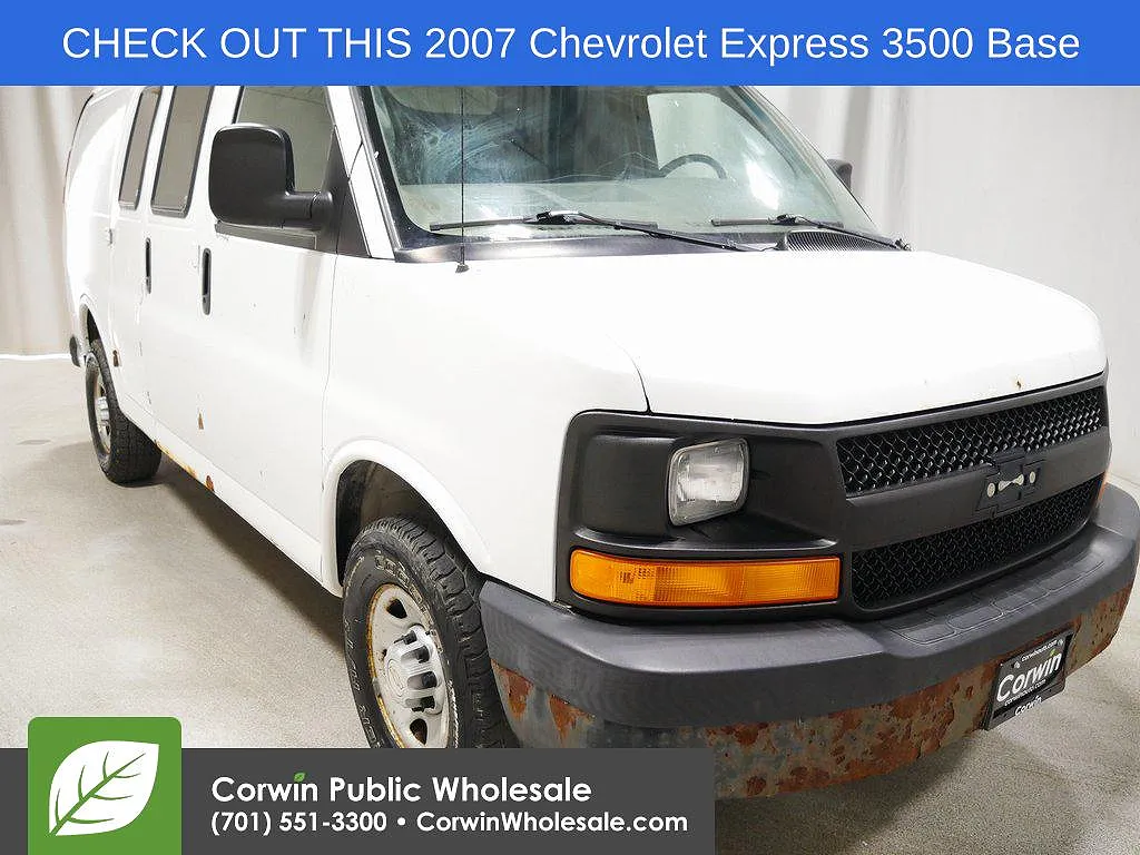 2007 Chevrolet Express 3500 image 0