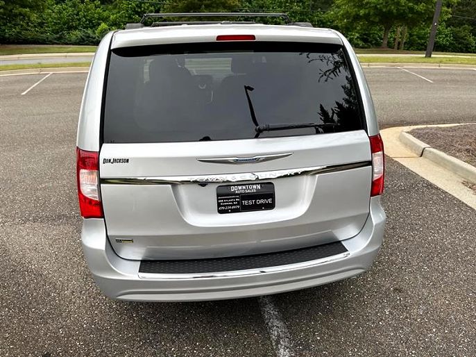 2012 Chrysler Town & Country
