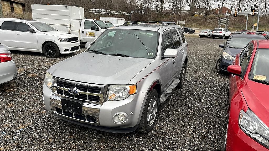 2011 Ford Escape Limited image 0