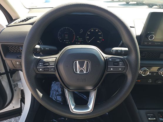 2025 Honda CR-V LX photo 5