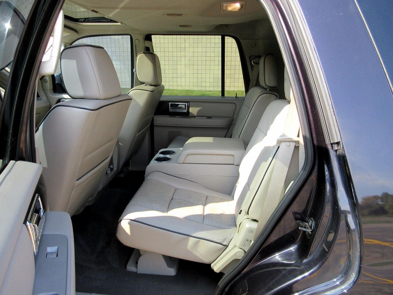 2007 Lincoln Navigator Luxury image 16