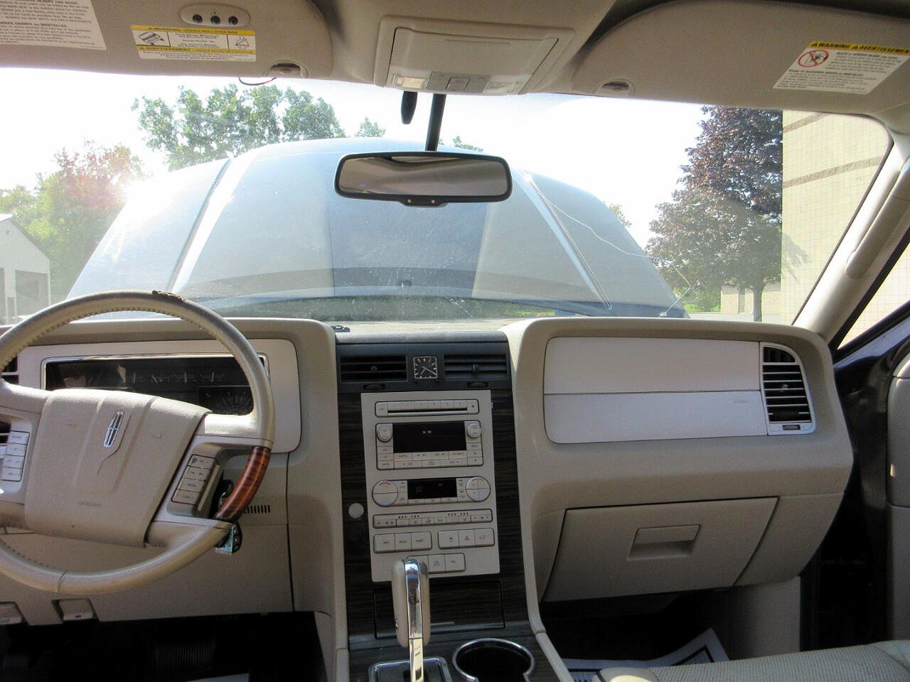 2007 Lincoln Navigator Luxury image 31
