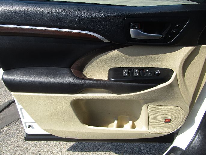 2016 Toyota Highlander