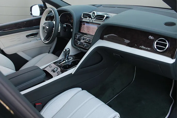2024 Bentley Bentayga