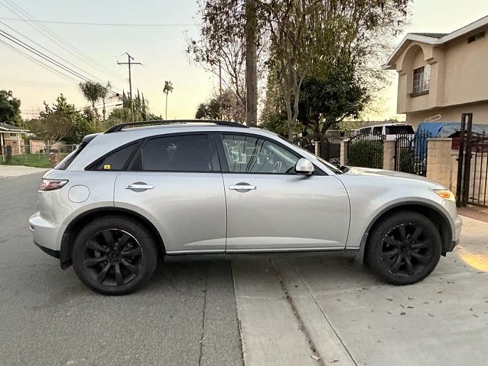 2003 Infiniti FX35
