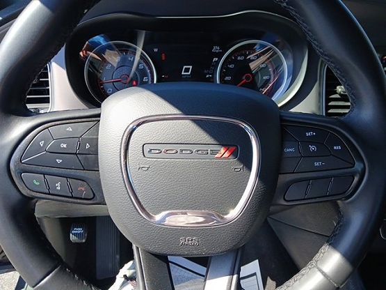 2023 Dodge Charger SXT photo 10