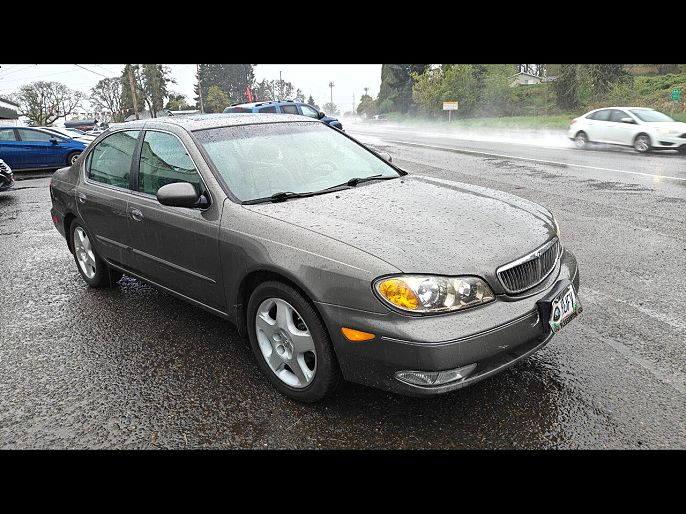 2000 Infiniti I30