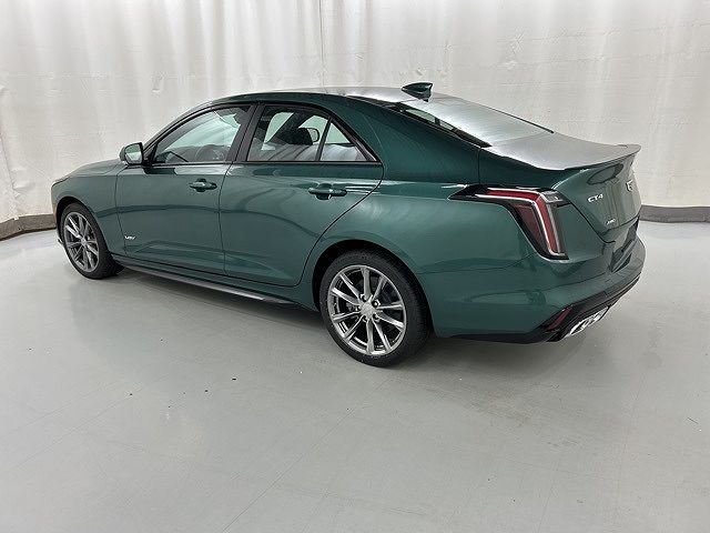 2025 Cadillac CT4