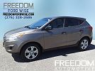 2011 Hyundai Tucson GL image 0