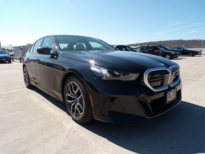 2024 BMW i5