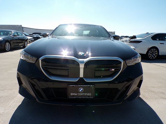 2024 BMW i5