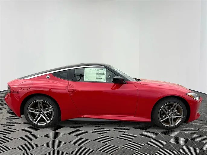2025 Nissan Z
