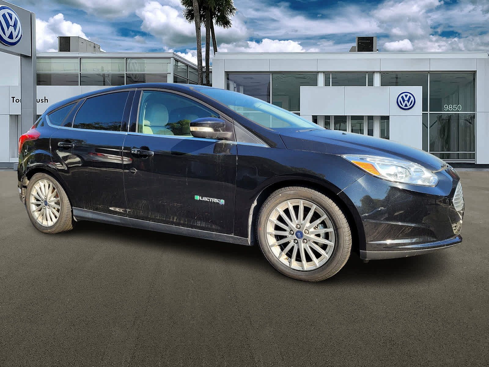 2013 Ford Focus Electric image 0