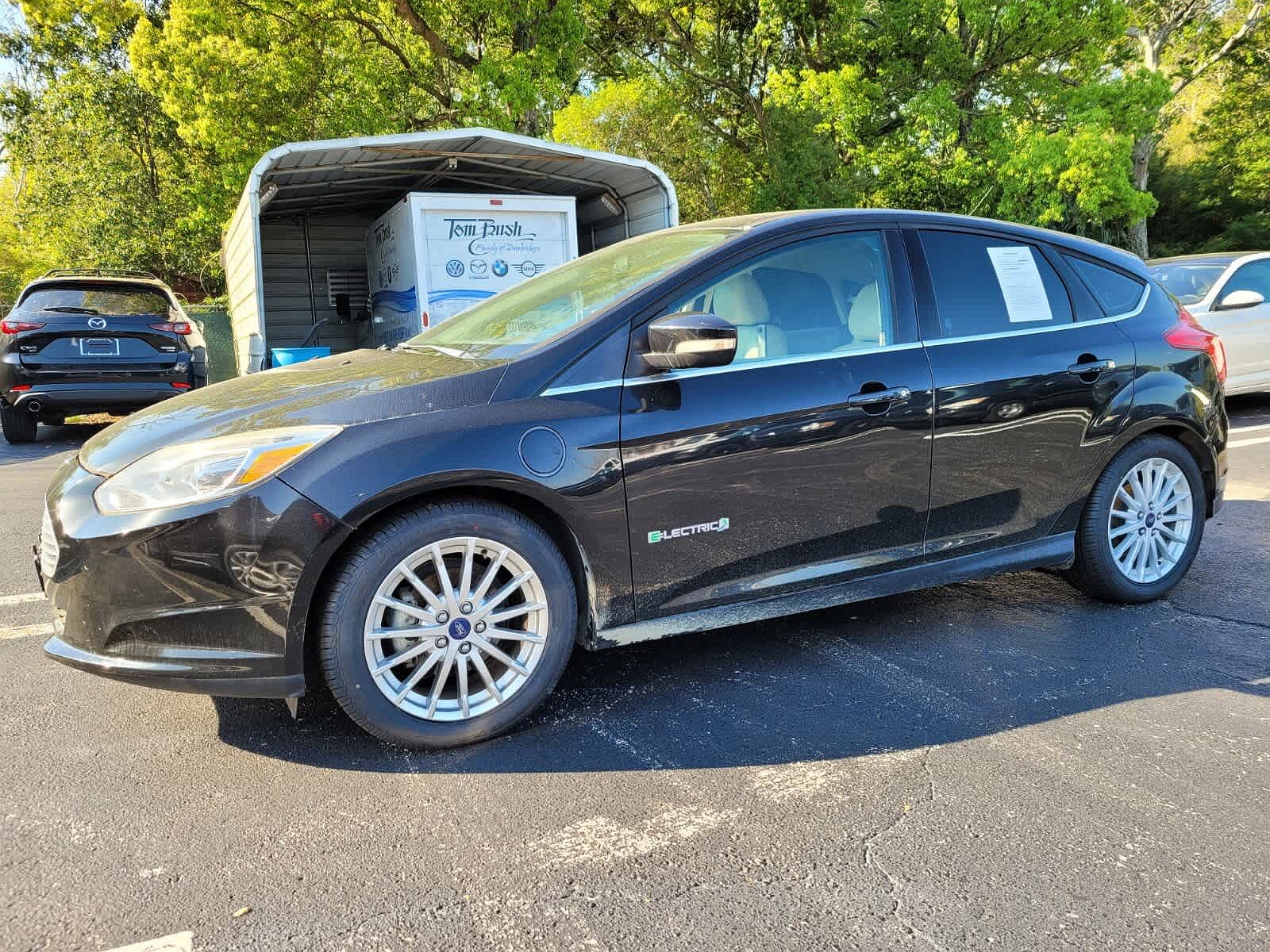 2013 Ford Focus Electric image 1