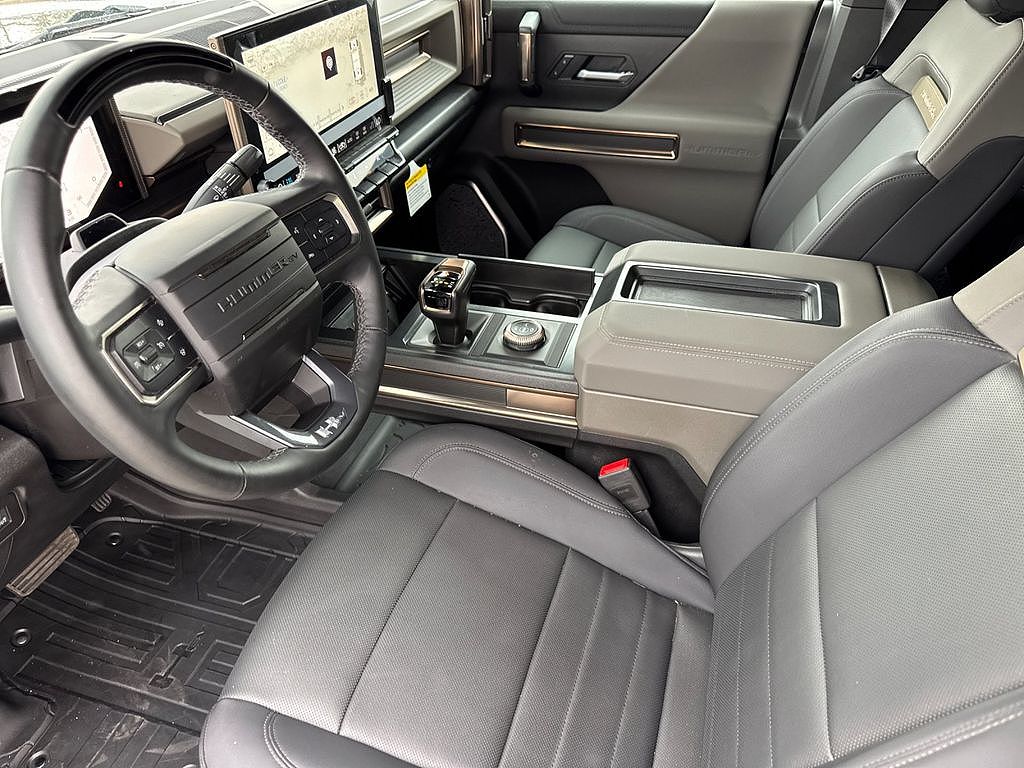 2025 GMC Hummer EV