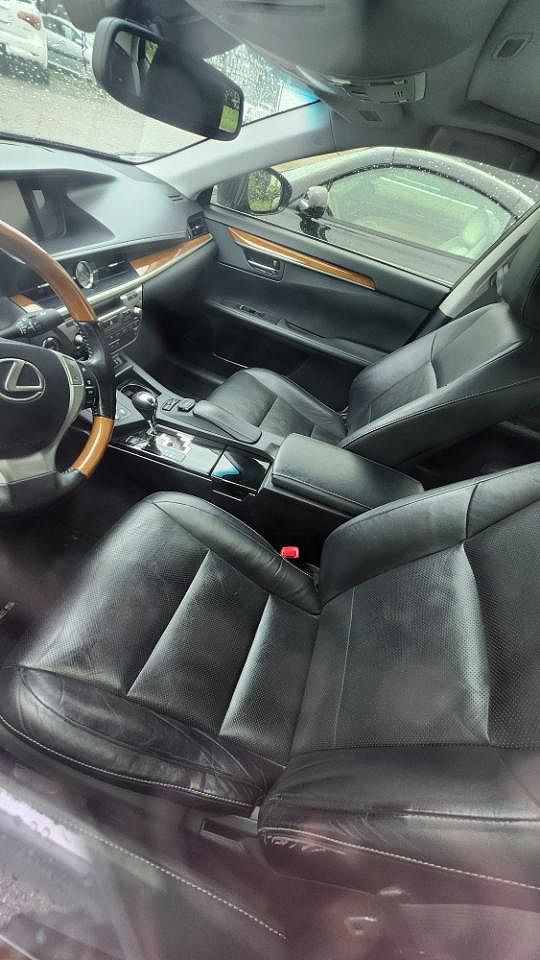 2015 Lexus ES
