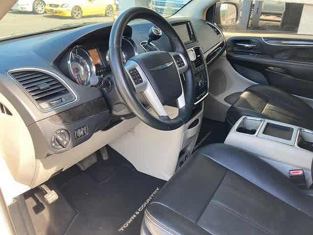 2016 Chrysler Town & Country