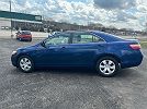 2009 Toyota Camry LE image 10