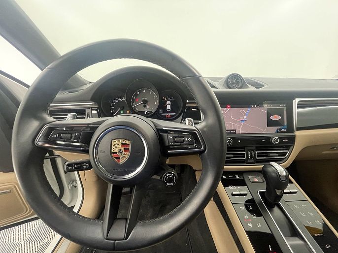 2023 Porsche Macan