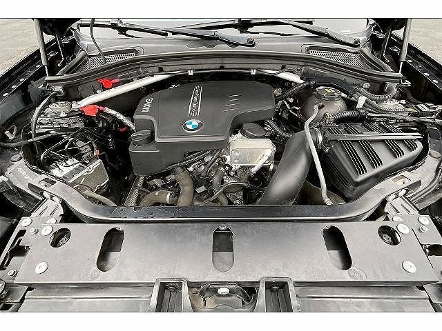 2017 BMW X4 xDrive28i image 9