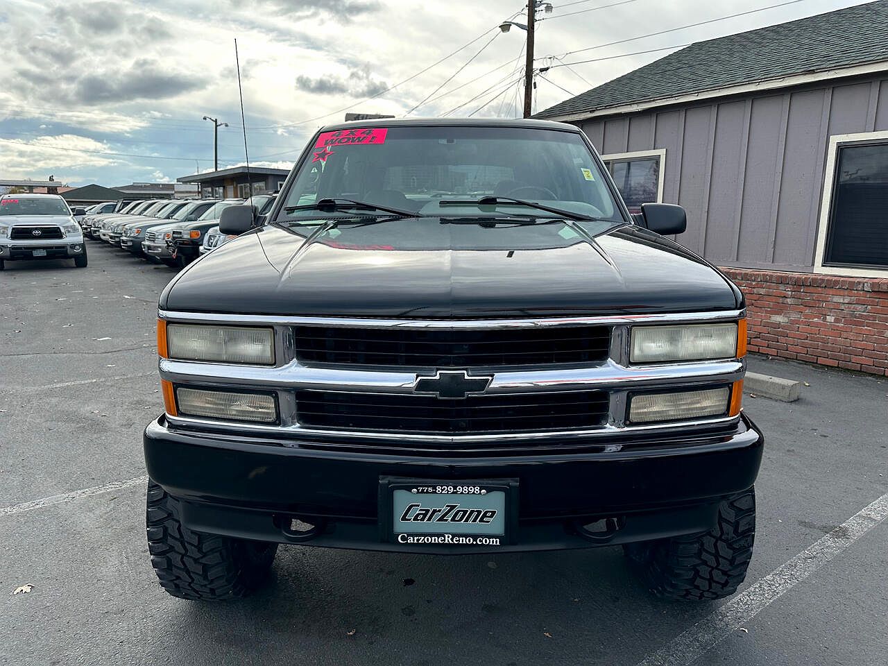 1996 Chevrolet Tahoe null image 7