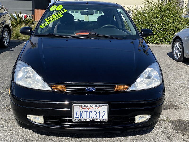 2000 Ford Focus null image 1