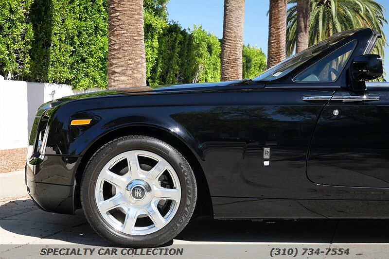 2010 Rolls-Royce Phantom Drophead image 19
