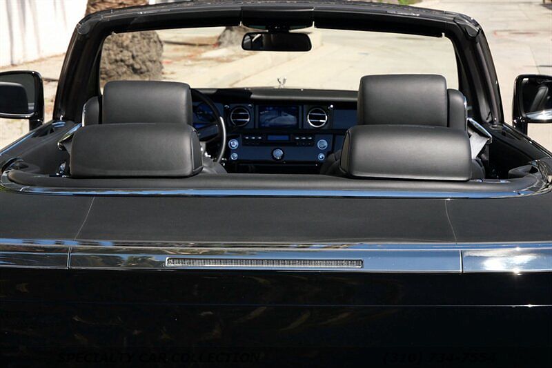 2010 Rolls-Royce Phantom Drophead image 21