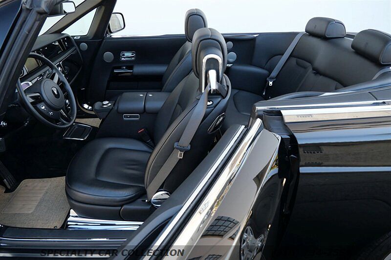 2010 Rolls-Royce Phantom Drophead image 22