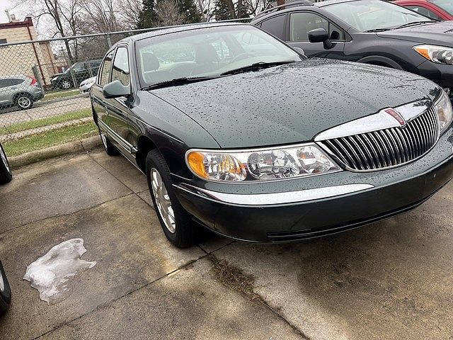 1999 Lincoln Continental Base image 1