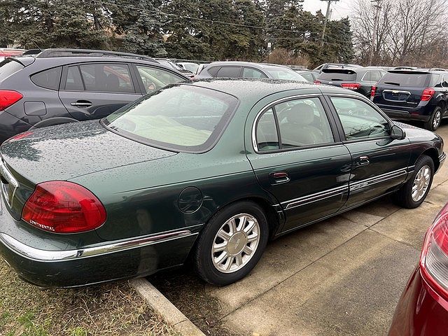 1999 Lincoln Continental Base image 2
