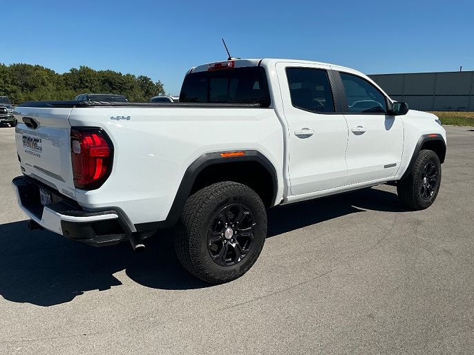 2023 GMC Canyon