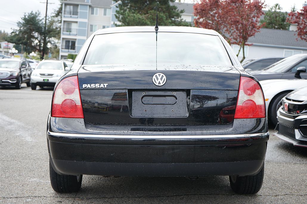2005 Volkswagen Passat GLS image 3