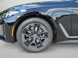 2026 BMW i4