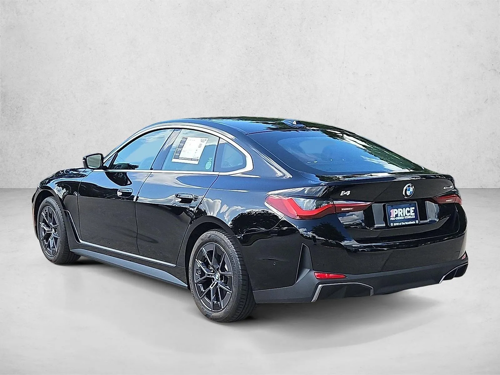 2026 BMW i4