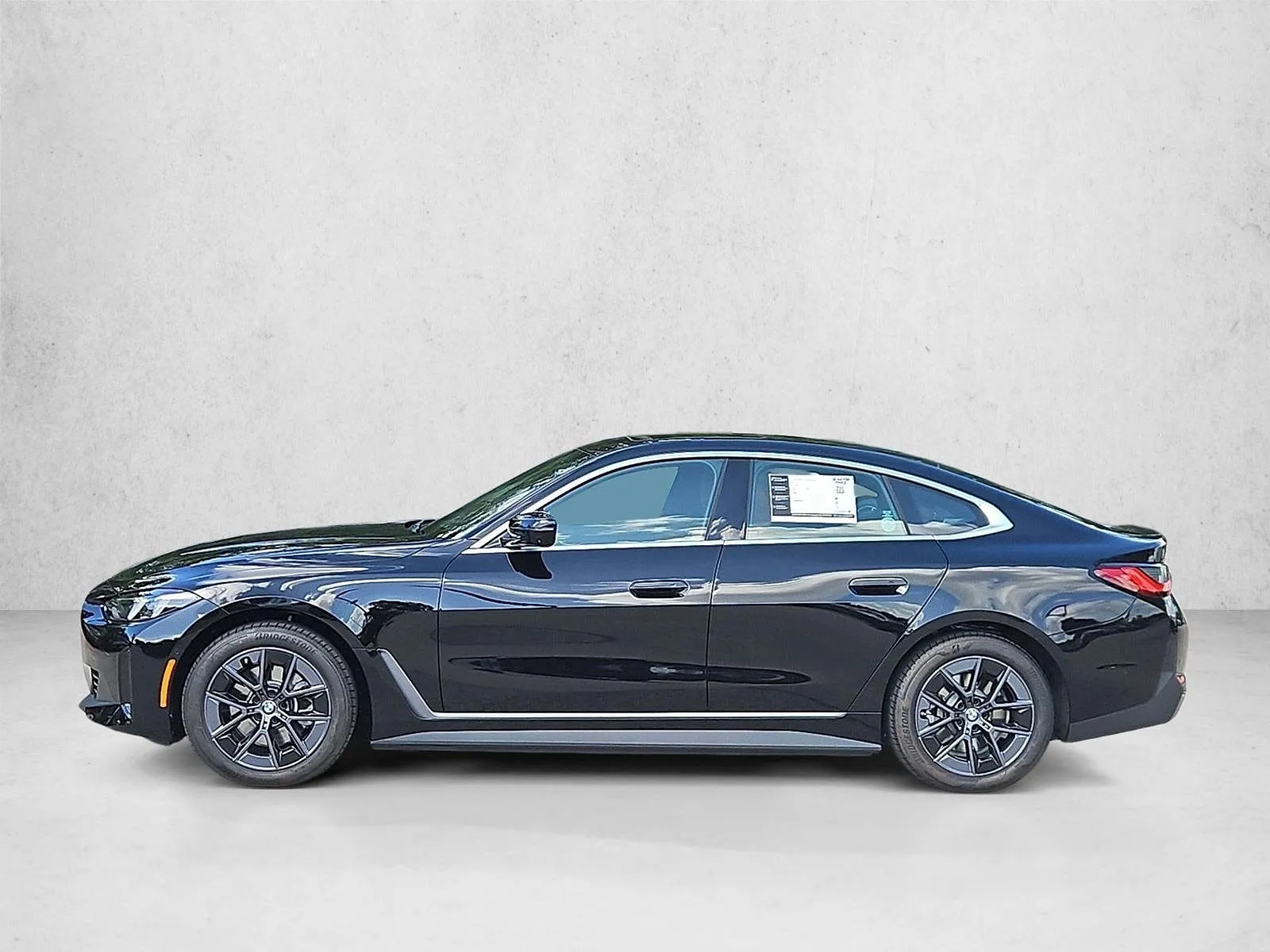 2026 BMW i4