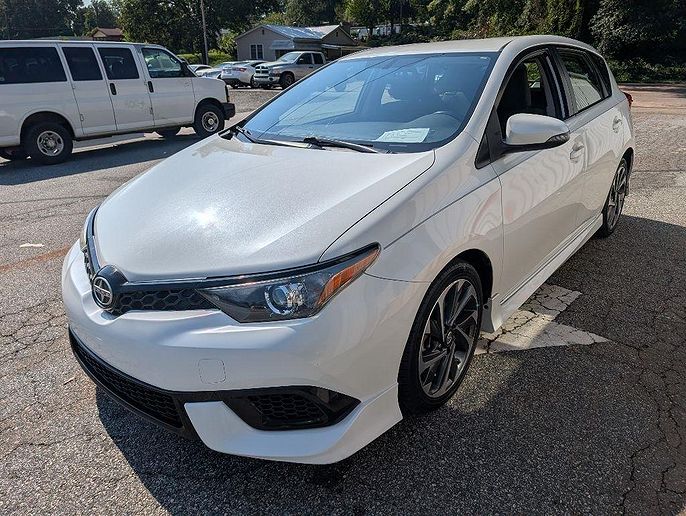 2016 Scion iM