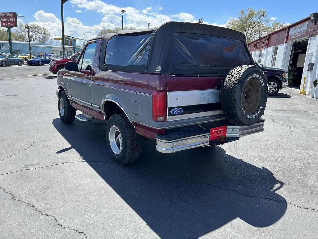 1993 Ford Bronco null image 5