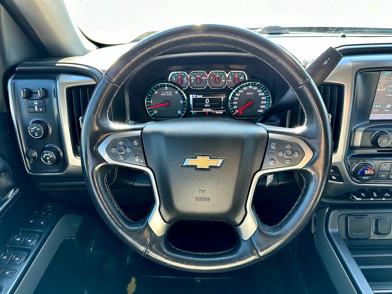 2016 Chevrolet Silverado 1500 LTZ image 24