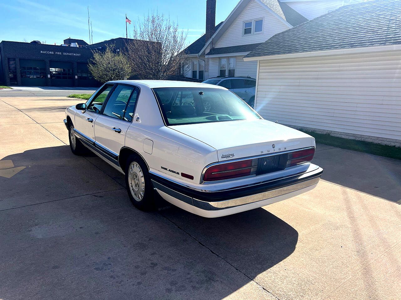 1994 Buick Park Avenue null image 7