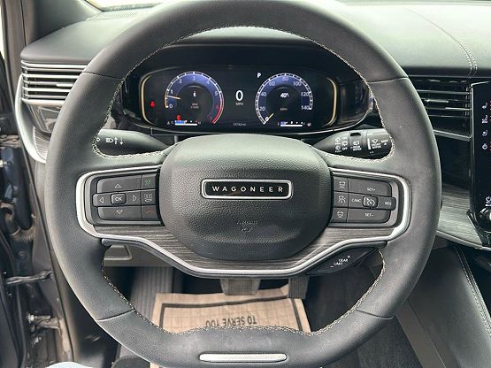 2023 Jeep Wagoneer Series II photo 11
