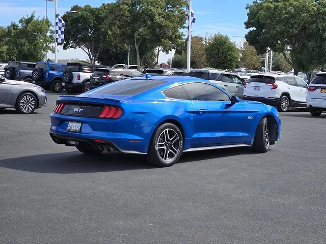 2021 Ford Mustang