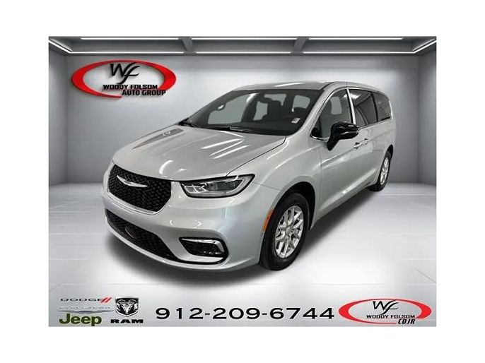 2026 Chrysler Pacifica
