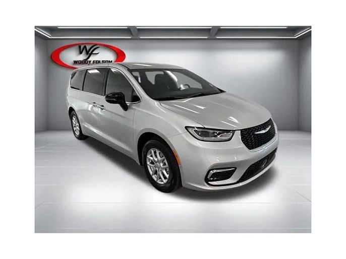 2026 Chrysler Pacifica