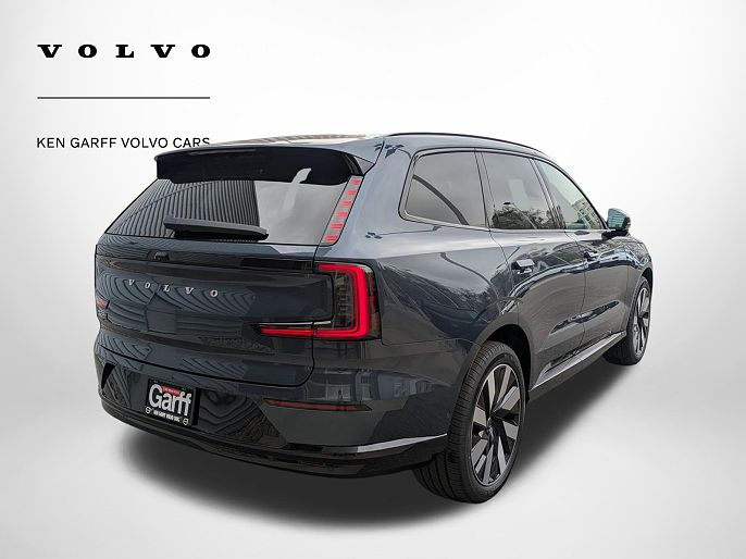 2026 Volvo EX90