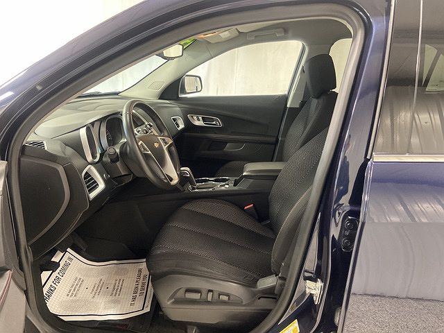 2015 Chevrolet Equinox LT image 3