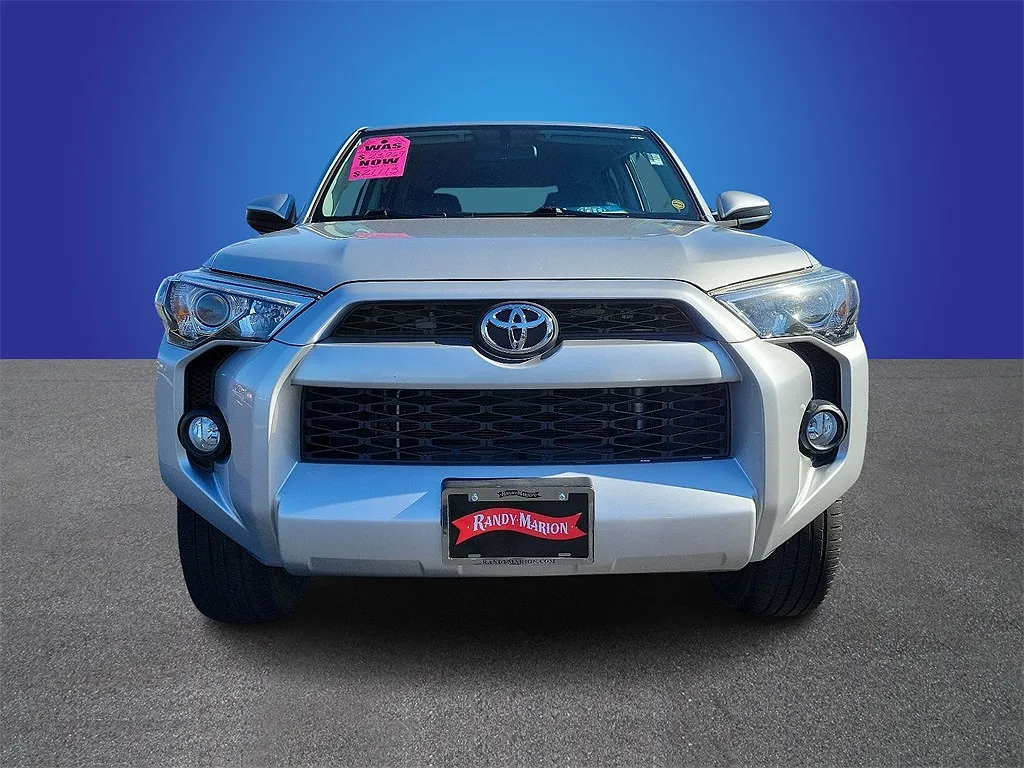 2019 Toyota 4Runner SR5 image 1