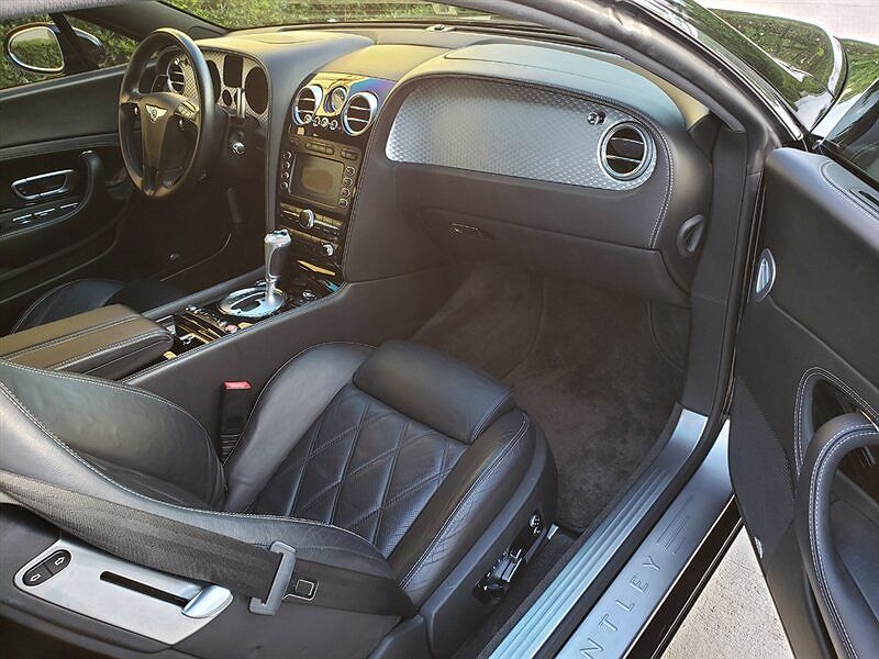 2009 Bentley Continental GT image 3