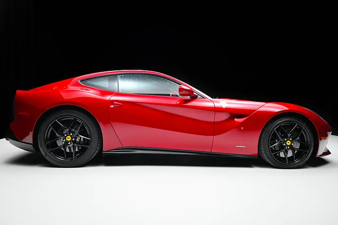 2015 Ferrari F12